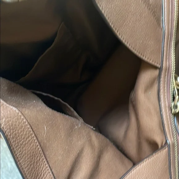 Coach Brown Leather Shoulder Bag with Gold Hardware.  Extremely clean. - Picture 8 of 10